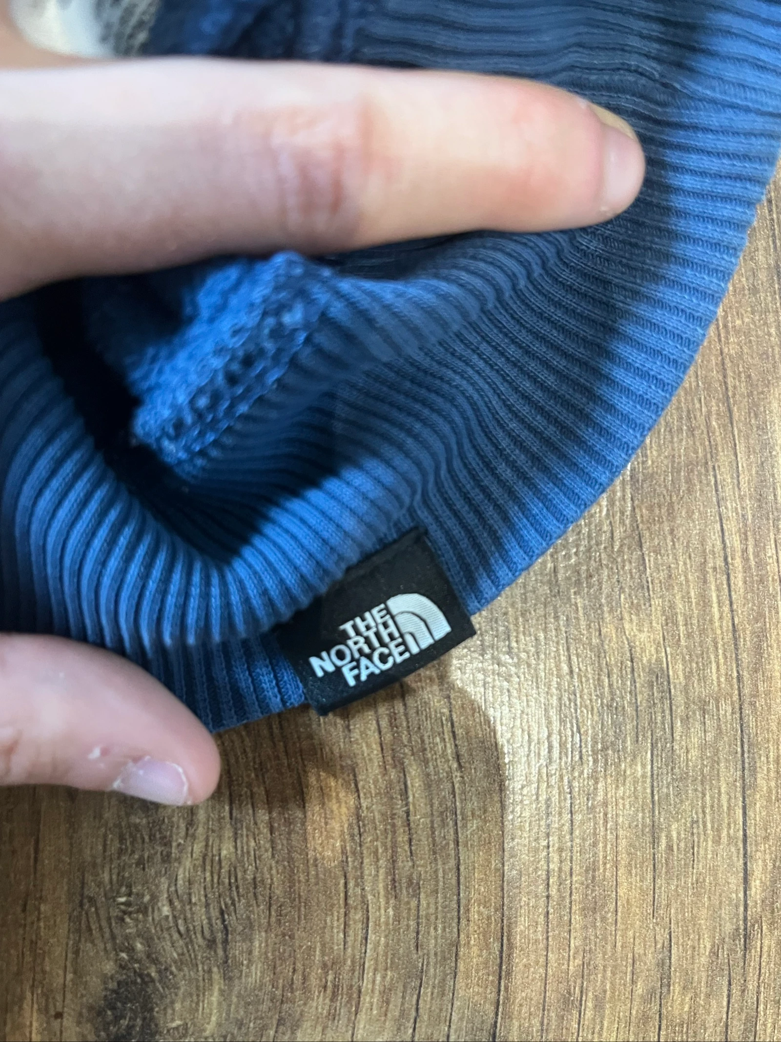 Hoodie marineblauw met geborduurd vierkant Box Logo - The North Face - maat S - zeer goede staat – photo 4